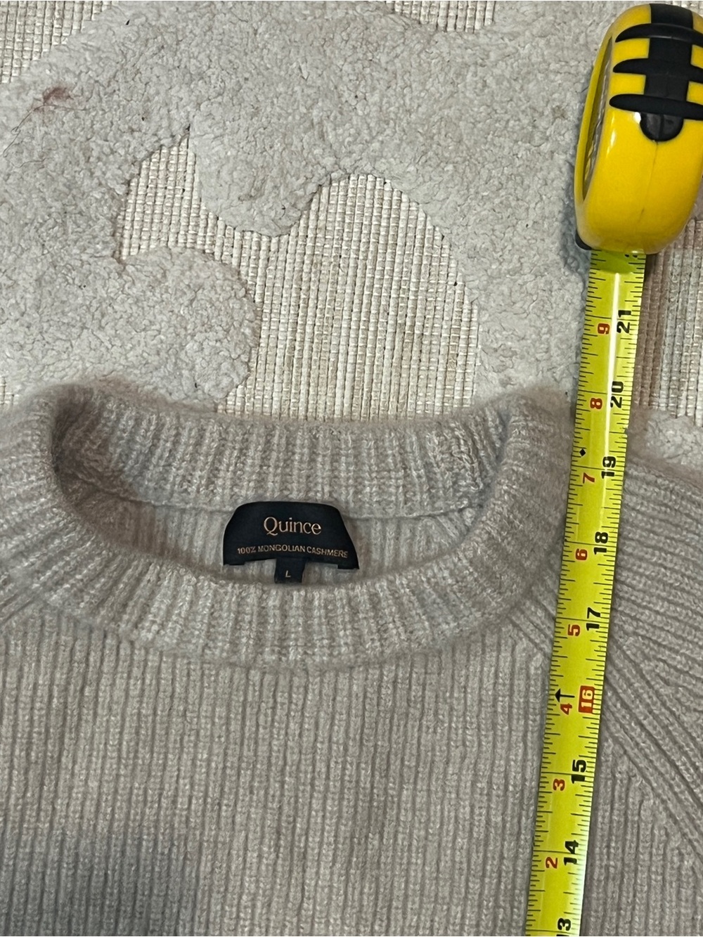 Quince Mongolian Cashmere Fisherman Crewneck Sweater Womens Size Small Beige - Picture 8 of 8
